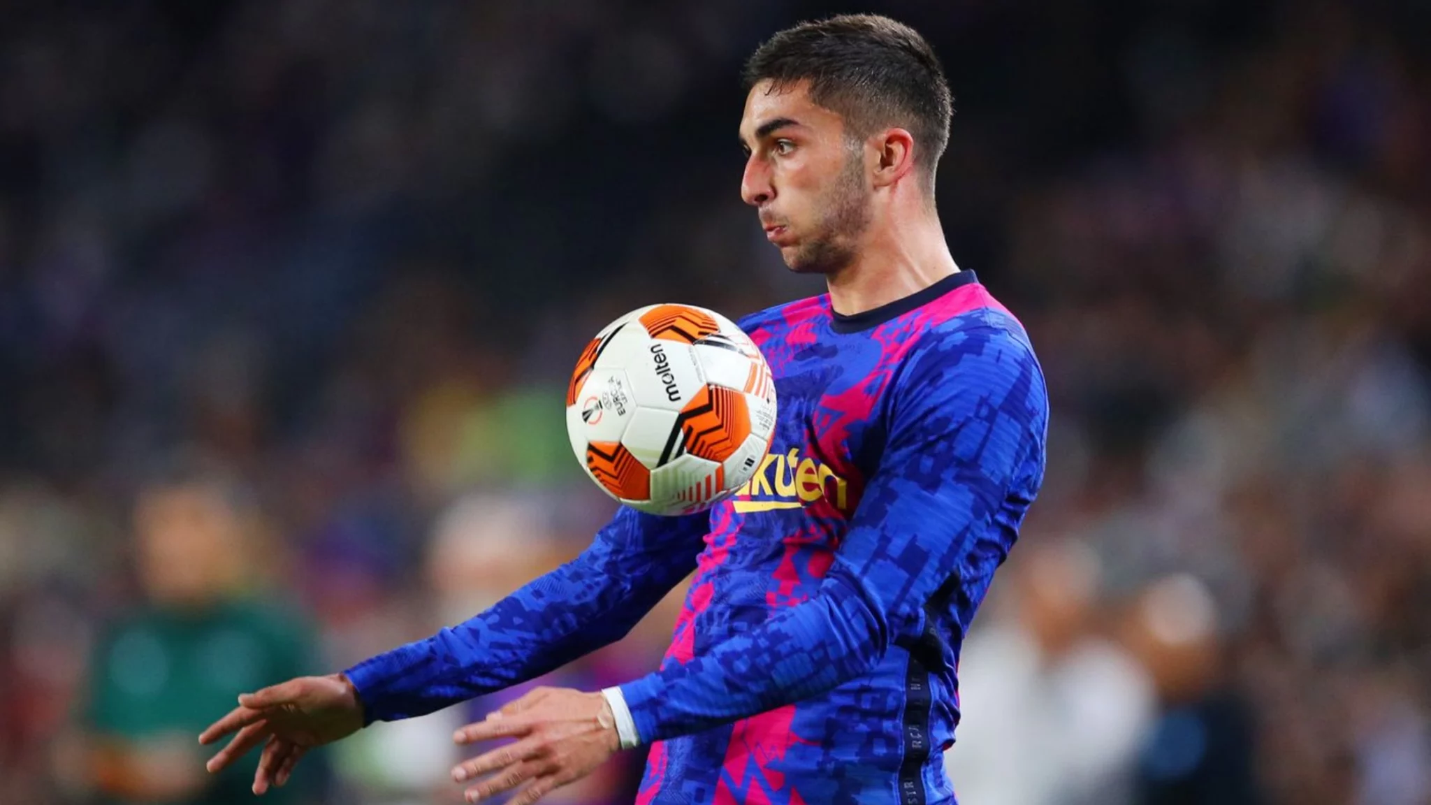 Xavi gets behind misfiring striker after Barcelona draw against Napoli in Europa League, My Football Facts