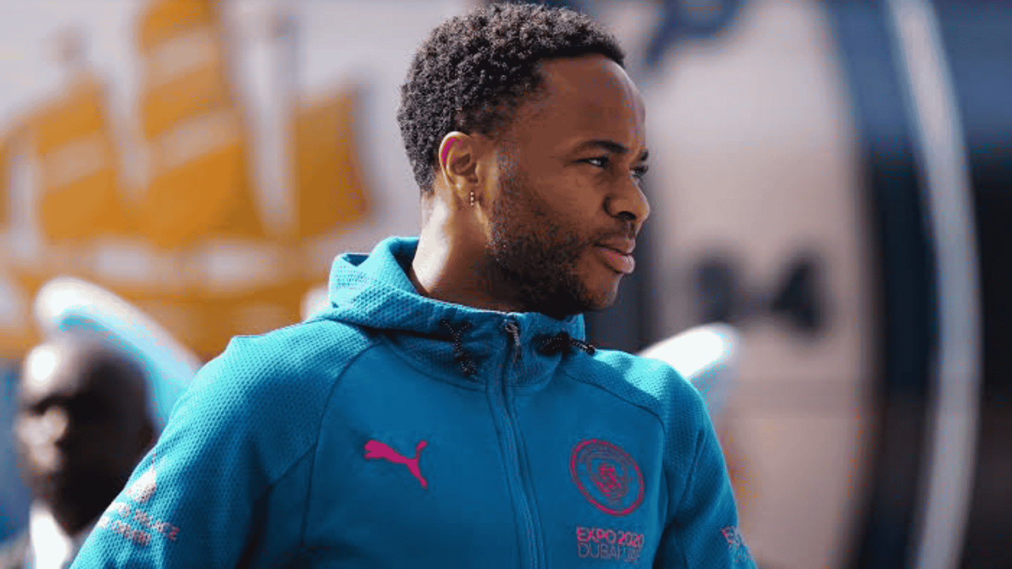 Manchester City offer Sterling to Chelsea thumbnail