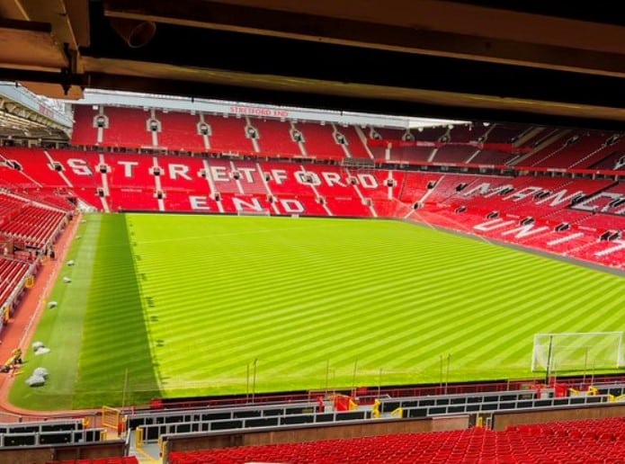 Manchester United prepare to amass £1 billion in debt for Old Trafford renovations, My Football Facts