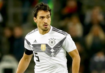 Mats Hummels - A Look at one of the Greatest Defenders of his Generation