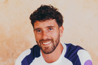 Marcos Sensi signs for Spurs